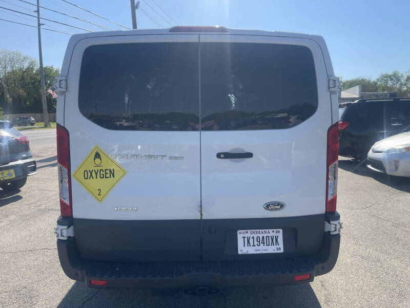 ford transit van 2018 1FTYR1YG7JKA87515 image ford transit van 2018 1FTYR1YG7JKA87515 image